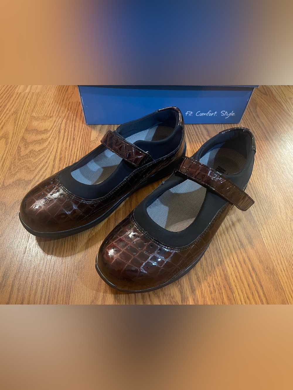 Drew Rose Leather Mary Janes Brown Crocodile Print Orthopedic Shoe 8.5W Like New